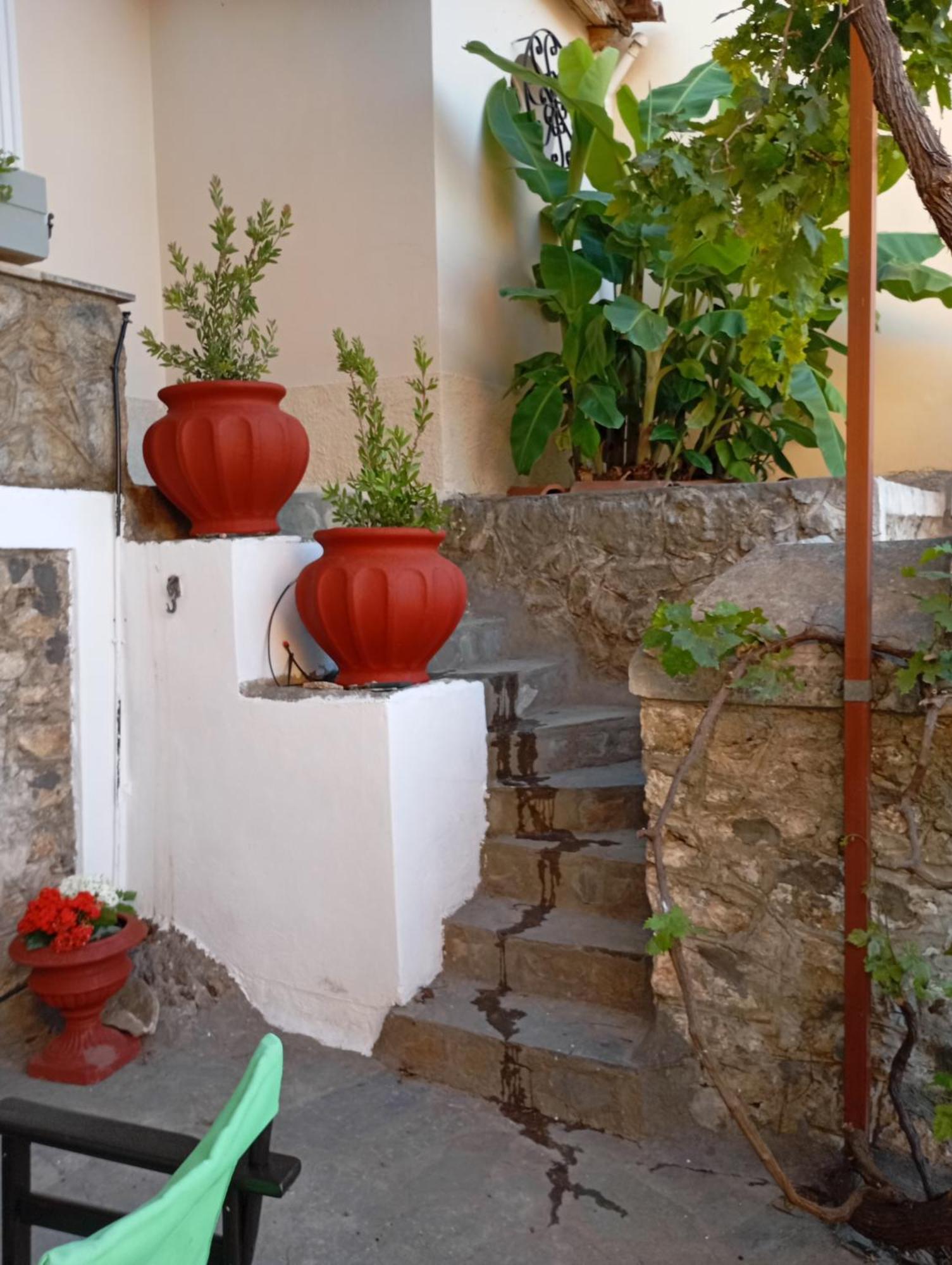 Appartement Secret Garden à Nauplie Extérieur photo